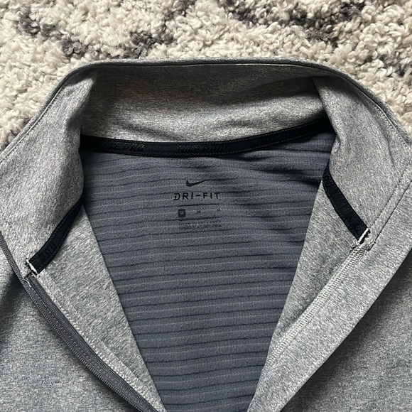 Nike Dri-Fit Quarter Zip - Grey Size M - Picture 2 of 6